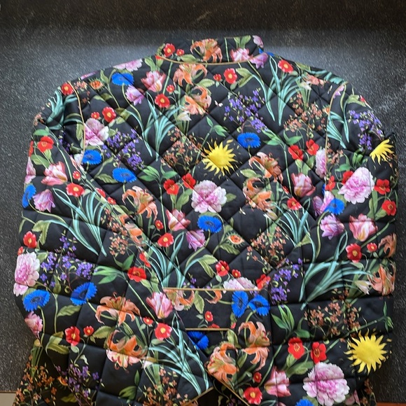 NWT Borgo de Nor Quilted Floral Jacket Black Women’s Size 4 Multicolor - Picture 9 of 9